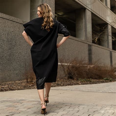The Timeless Elegance of Black Shift Dresses: A Must-Have – Malaika New ...