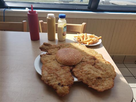 How to Make Indiana Pork Loin Sandwich