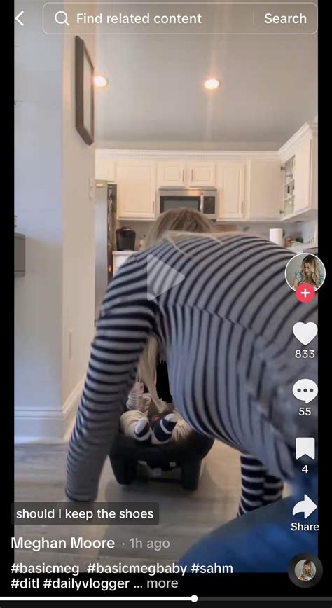 Car seat sleeping : r/basicmegsnark