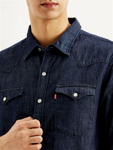 Men's Solid Slim Fit Denim Shirt – Levis India Store