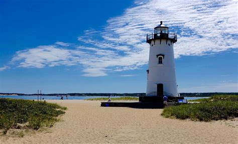 Martha's Vineyard Day Trip Cruise Excursion from Boston