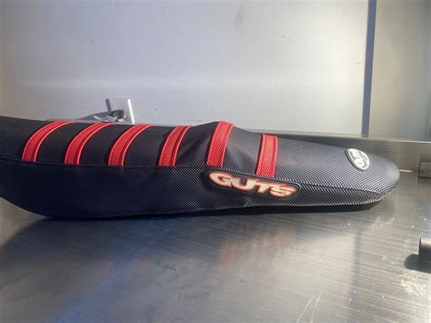 GUTS Racing Complete Seat. +30mm Ribbed W/ Bump. 19-22 KTM