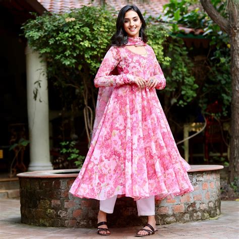 Pink Emerald Floral Set – Kameez.co