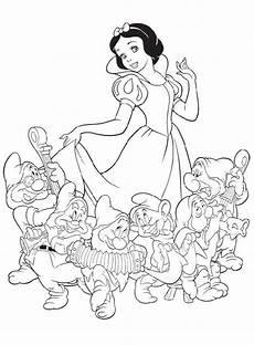 ausmalbilder prinzessin schneewittchen snow white singing together the dwarves coloring pages ausmalbilder prinzessin schneewittchen snow white singing together the dwarves coloring pages