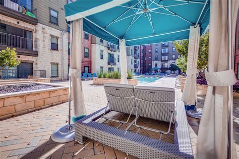 Axis West Campus - Evolve Architects