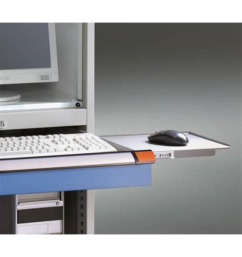 Inside a Computer Cabinets 的图像结果