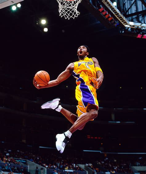 2. Kobe Bryant - Photos: Top 10 shooting guards in NBA history - ESPN