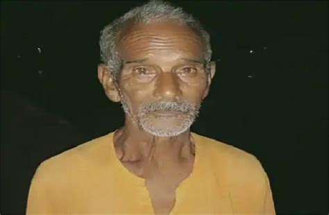 अधिकारियों की लापरवाही के चलते 70 वर्षीय बुर्जुग ने सड़क पर तोड़ा दम ...