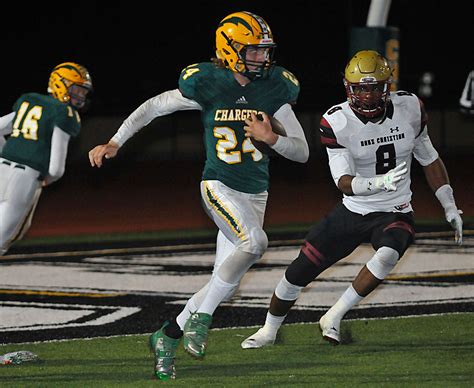 Oaks Christian football roars with strong second half to top Edison ...