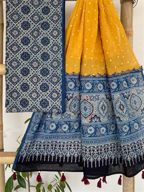 Bandhani dupatta & Ajrakh Fusion 2 pc Salwar Suit - Leheriya.com