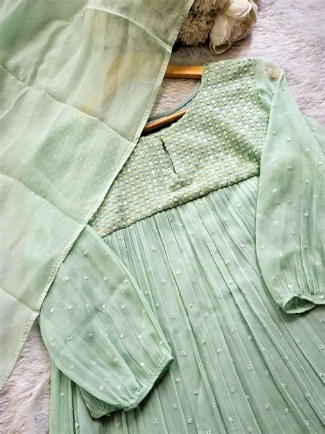 HN096 - Georgette Top with Soft Shiffon Dupatta | House Of Noor