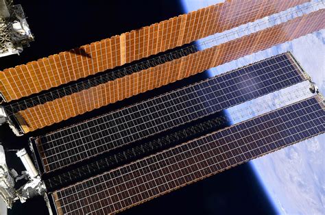 Space Solar Array 的图像结果