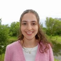 Alyssa Villarreal - Economics and Finance Tutor - Saint Louis ...