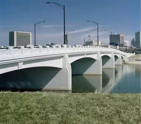 Bridge Construction - Design Considerations and Materials