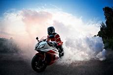 Yamaha R6 4k Wallpapers by Yamaha R6 Smoke Hd Bikes 4k Wallpapers Images Yamaha R6 4k Wallpapers