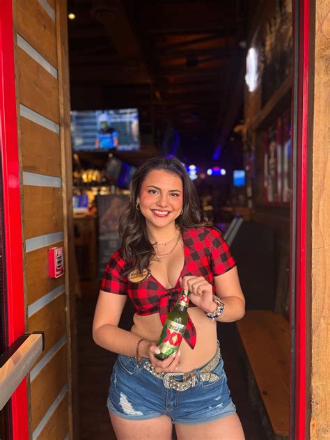 Twin Peaks Lubbock (@twinpeakslubbock) • Instagram photos and videos