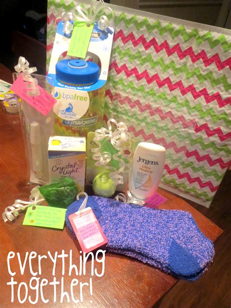 A Pregnant Mom Care Package – Hoots of a Night Al