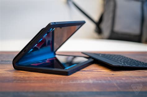 2499美元！联想ThinkPad X1 Fold发布：可折叠屏、三种使用模式-联想,ThinkPad,X1,Fold,折叠屏 ——快科技 ...