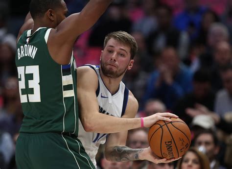 Milwaukee Bucks: 3 things to watch for vs. Dallas Mavericks in Orlando