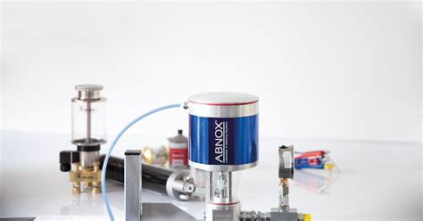 Lubrication technology | Dosing technology for lubricants | HENNLICH