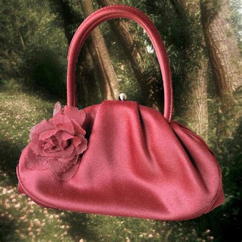 ann taylor little red purse that snaps closed, has a... - Depop