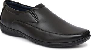 UnitedShoeCo BLACK SLIP ON FORMAL SHOES FOR MEN Slip On For Men - Buy ...