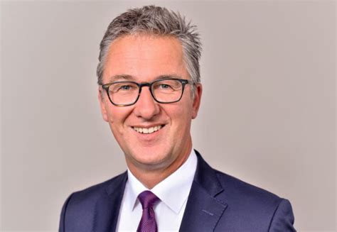 Berater ZEB baut Healthcare-Bereich aus » CARE INVEST