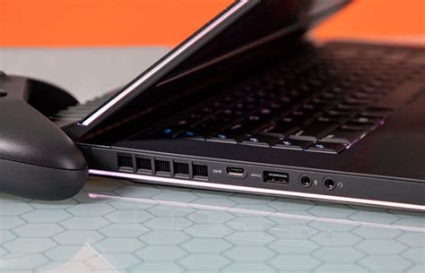 Image result for Alienware 15 Mini DisplayPort