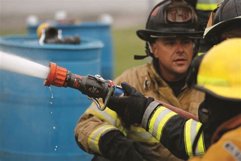 High-Rise Firefighting Training Calgary 的图像结果