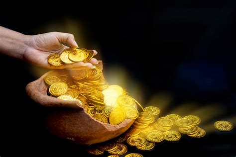 Gold Coins and Money 的图像结果