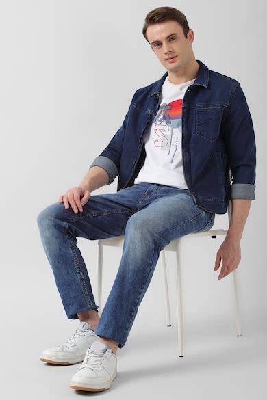 Buy Men Blue Mid Wash Regular Fit Jeans Online - 905496 | Peter England