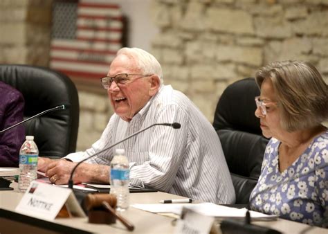 Kane County Board candidates speak on the issues at League forum – Shaw ...