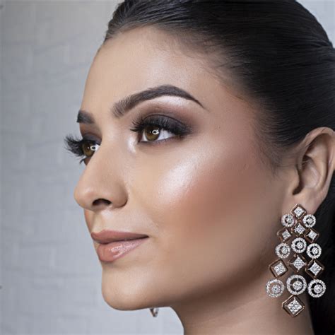 Tyra Faux Mink Lashes – TheNariStudio