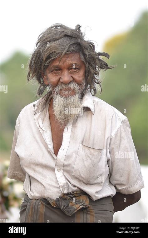 Poor People 的图像结果