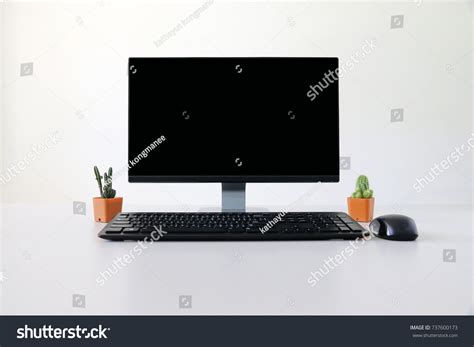 Computer Table Front View 的图像结果