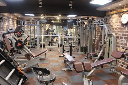 Vishwavidyalaya Metro Station, Map, Route, Timings, Fare, Entry/Exit