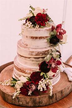 Burgundy White Wedding Theme by Burgundy Wedding Theme Wedding Ideas By Colour Chwv Burgundy White Wedding Theme