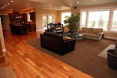 Living area gallery pg — United Floor Covering