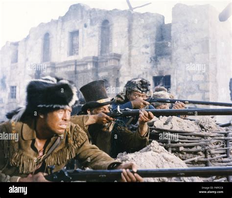 John Wayne / The Alamo 1960 directed by John Wayne Stock Photo - Alamy