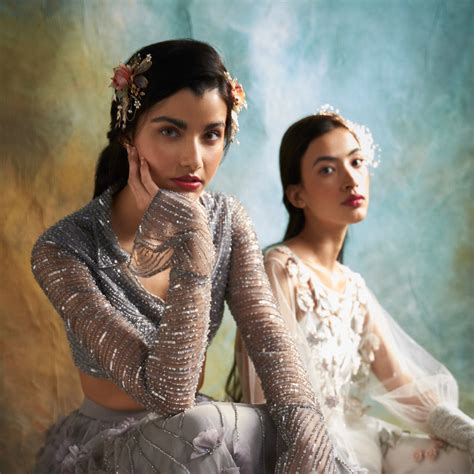 Hair Accessories – The Vintage Snob