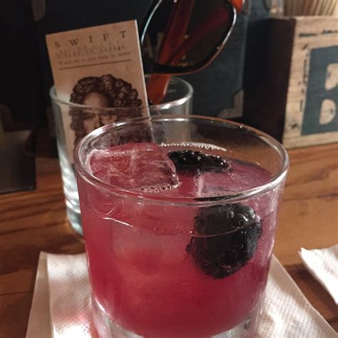 Swift Hibernian Lounge (New York City) - Lohnt es sich? Aktuell für ...