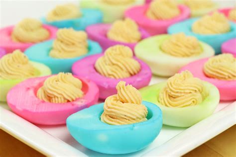 Easter Dyed Devilled Eggs - Forkly