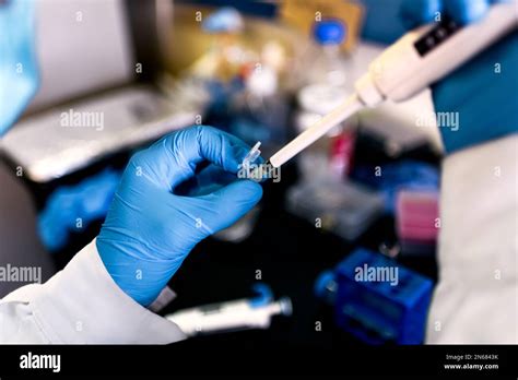 Biology Laboratory Equipment 的图像结果