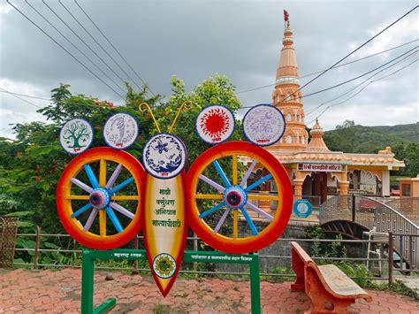PHOTOS: Satara Village Gets Eco-Friendly Makeover With Waste-To-Art ...