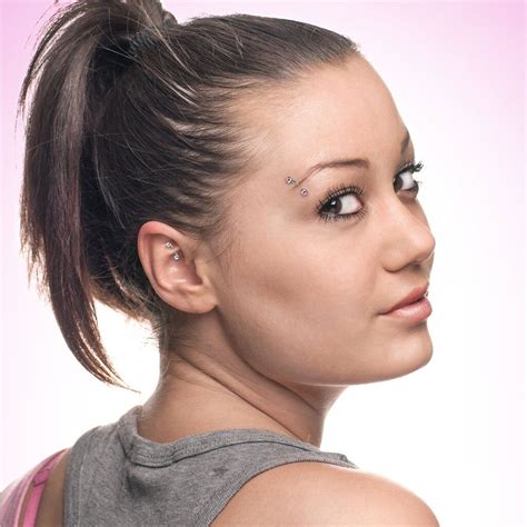Eyebrow Piercing Types, Process, Cost, Infections, Treatment and ...