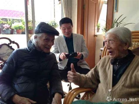 清末出生102岁老人耳聪目明 天天吃山楂片姜糖|老人|耳聪目明|姜糖_新浪新闻