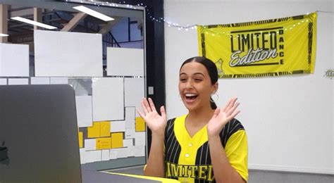 Zoom Dance Tutorial 的图像结果