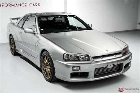 JDM Nissan Skyline R34 GTT Manual - Petrol Positive Performance Cars GmbH
