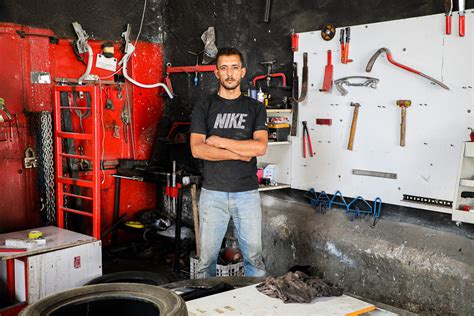 Una nueva vida: un talentoso mecánico retoma su sueño en tierras ...