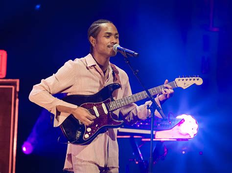 Steve Lacy | Guitar.com | All Things Guitar